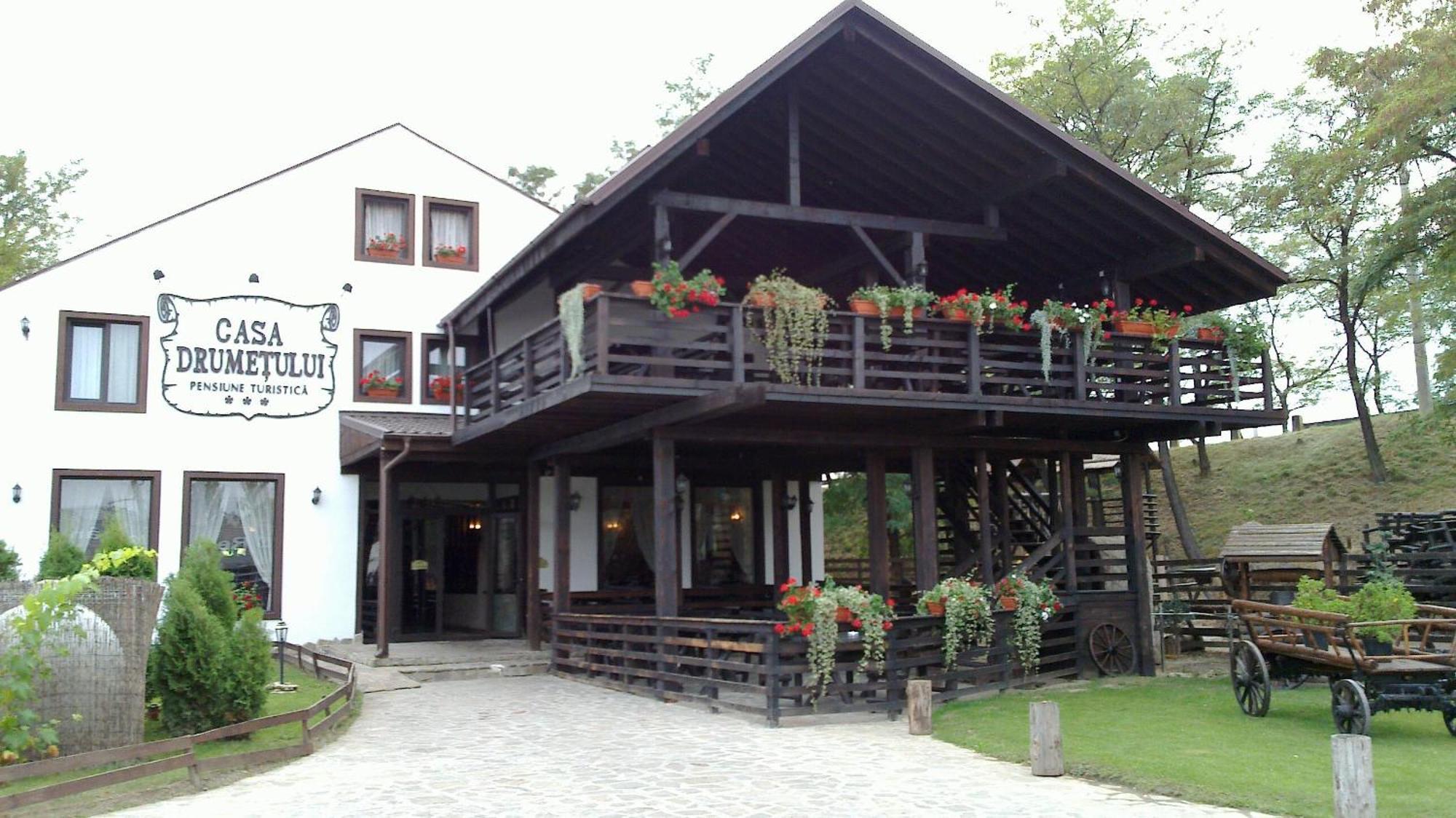 Pension Casa Drumetului Karácsonkő Kültér fotó